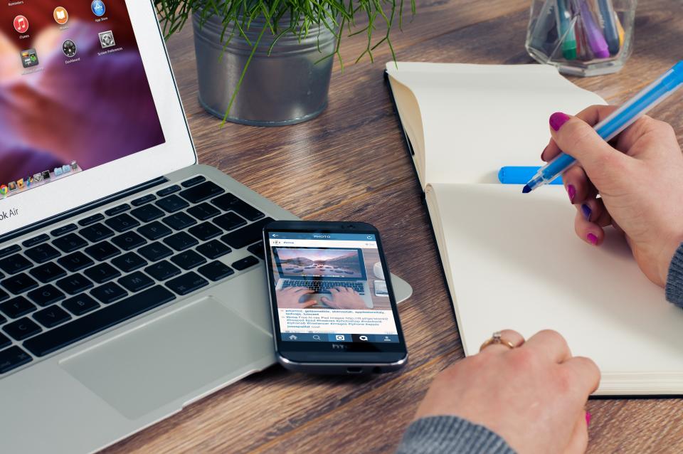 make money online with social media